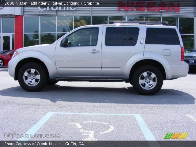 2008 Nissan Pathfinder S in Silver Lightning