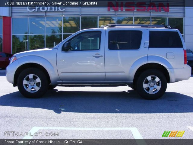 2008 Nissan Pathfinder S in Silver Lightning