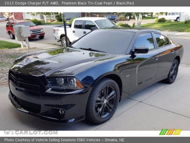 2013 Dodge Charger R/T AWD in Phantom Black Tri-Coat Pearl