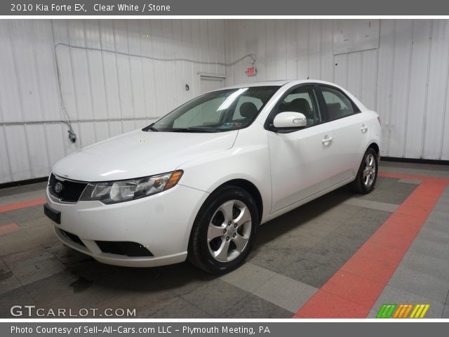 2010 Kia Forte EX in Clear White