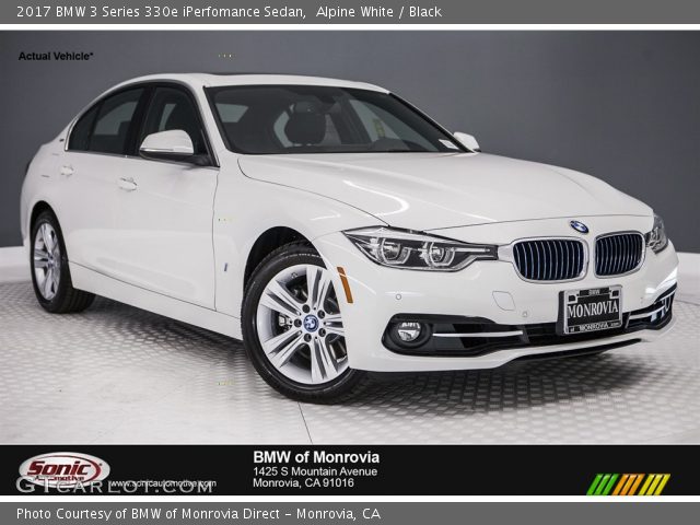 2017 BMW 3 Series 330e iPerfomance Sedan in Alpine White