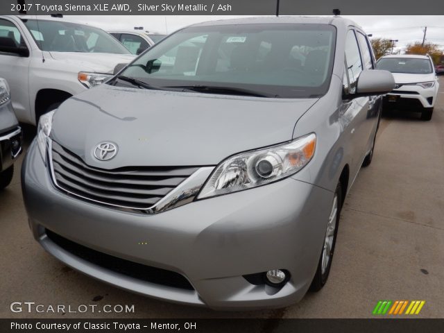 2017 Toyota Sienna XLE AWD in Silver Sky Metallic