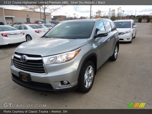 2016 Toyota Highlander Limited Platinum AWD in Silver Sky Metallic