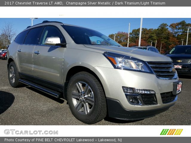 2017 Chevrolet Traverse LT AWD in Champagne Silver Metallic