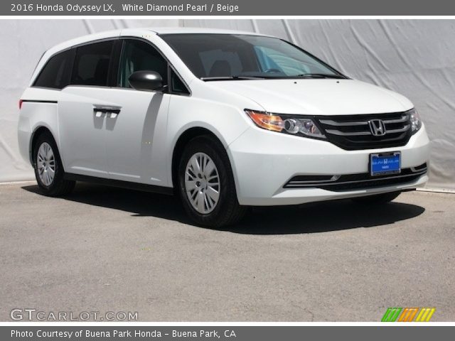 2016 Honda Odyssey LX in White Diamond Pearl