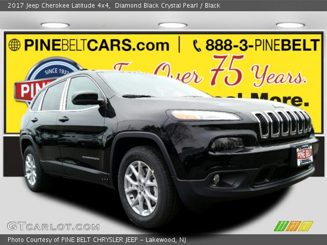 2017 Jeep Cherokee Latitude 4x4 in Diamond Black Crystal Pearl