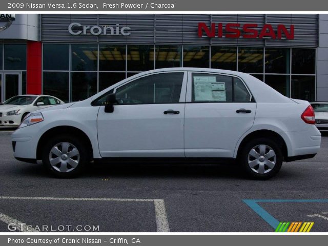 2009 Nissan Versa 1.6 Sedan in Fresh Powder