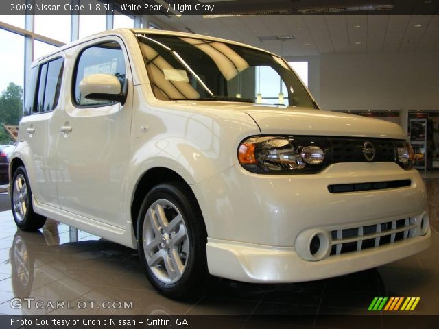 2009 Nissan Cube 1.8 SL in White Pearl