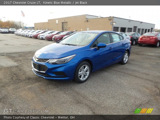 2017 Chevrolet Cruze LT in Kinetic Blue Metallic