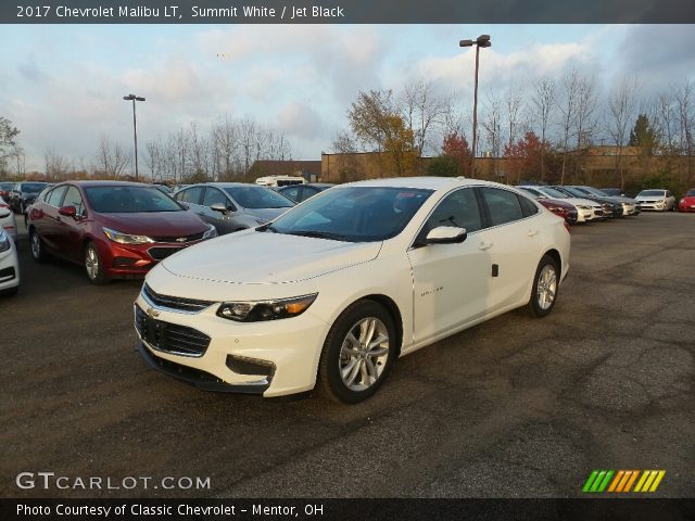 2017 Chevrolet Malibu LT in Summit White