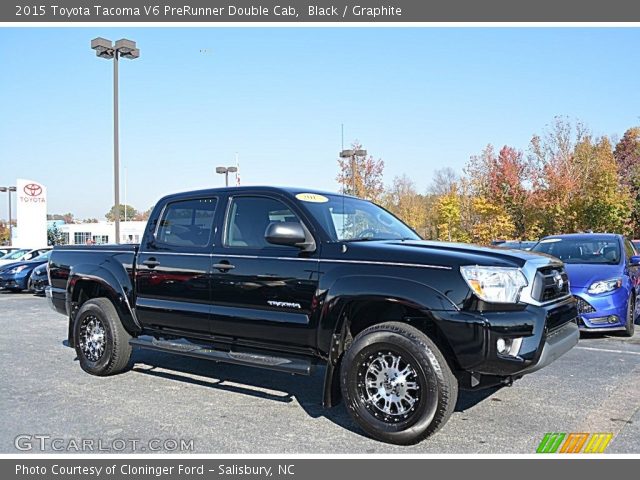 2015 Toyota Tacoma V6 PreRunner Double Cab in Black
