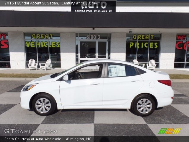 2016 Hyundai Accent SE Sedan in Century White