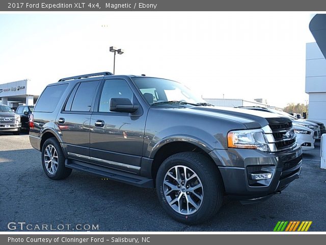 2017 Ford Expedition XLT 4x4 in Magnetic