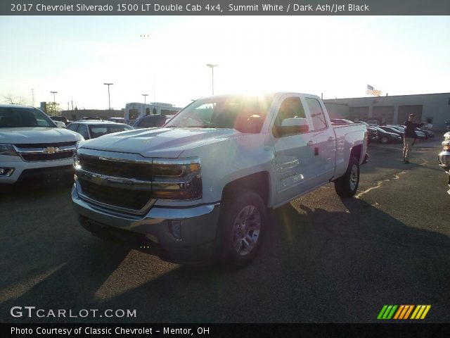 2017 Chevrolet Silverado 1500 LT Double Cab 4x4 in Summit White