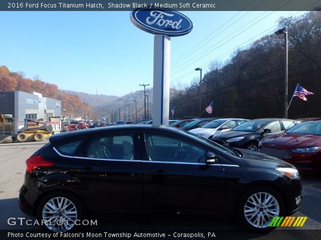 2016 Ford Focus Titanium Hatch in Shadow Black