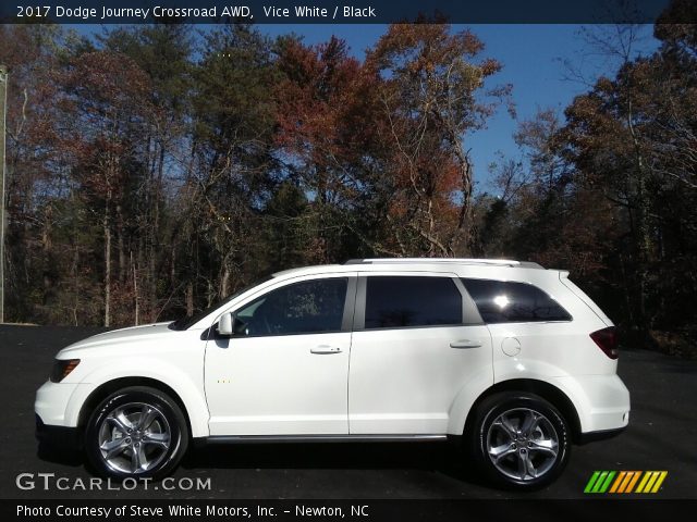 2017 Dodge Journey Crossroad AWD in Vice White