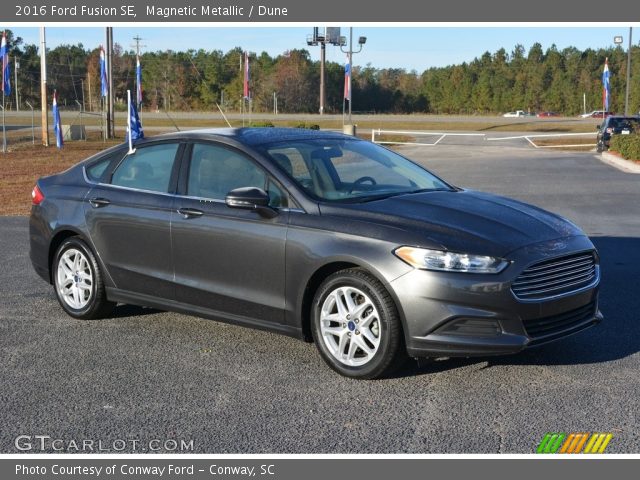 2016 Ford Fusion SE in Magnetic Metallic