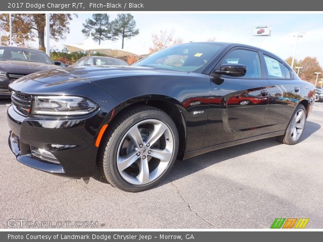 2017 Dodge Charger R/T in Pitch-Black