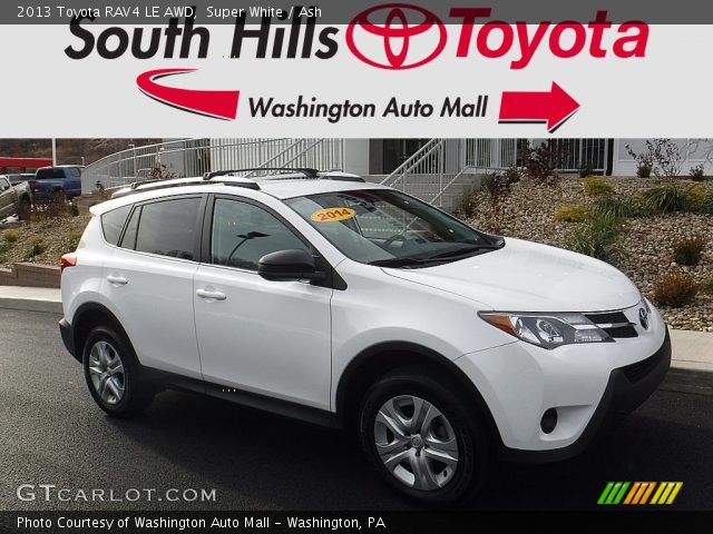 2013 Toyota RAV4 LE AWD in Super White