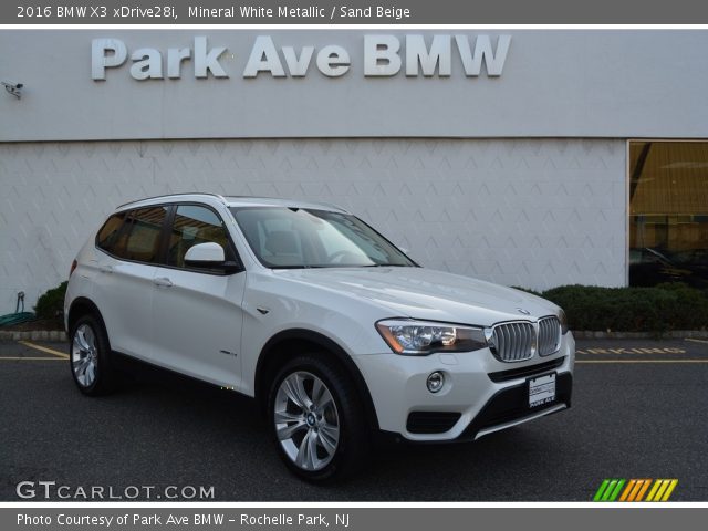 2016 BMW X3 xDrive28i in Mineral White Metallic