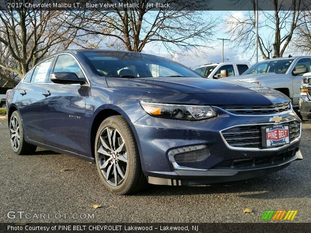 2017 Chevrolet Malibu LT in Blue Velvet Metallic