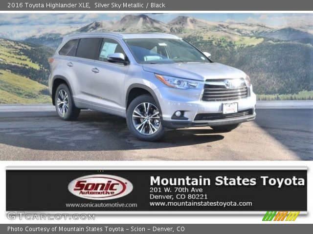 2016 Toyota Highlander XLE in Silver Sky Metallic