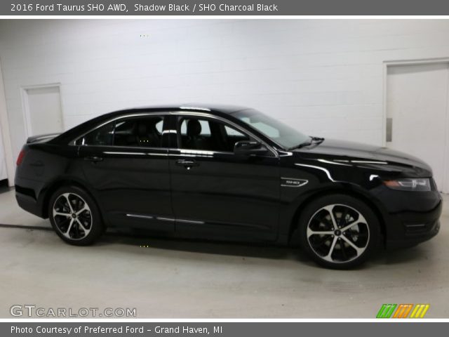 2016 Ford Taurus SHO AWD in Shadow Black