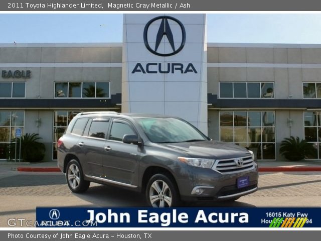 2011 Toyota Highlander Limited in Magnetic Gray Metallic