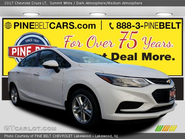 2017 Chevrolet Cruze LT in Summit White