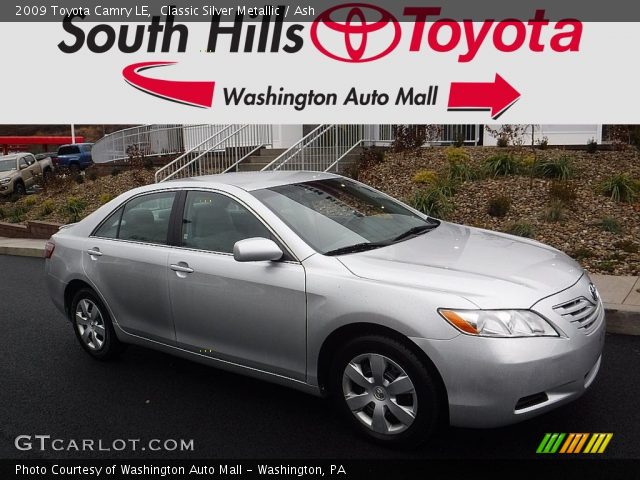 2009 Toyota Camry LE in Classic Silver Metallic