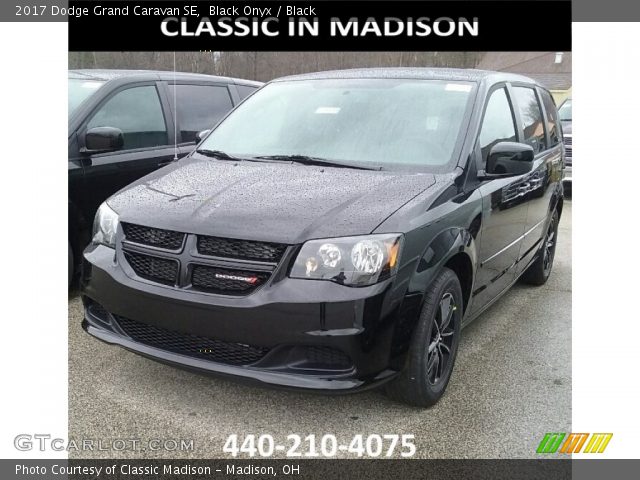 2017 Dodge Grand Caravan SE in Black Onyx