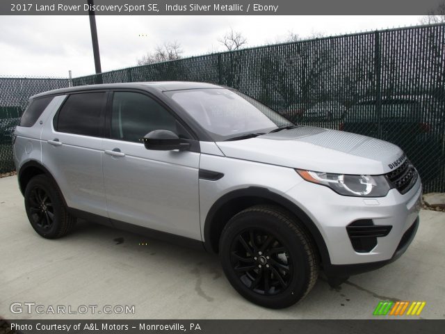 2017 Land Rover Discovery Sport SE in Indus Silver Metallic