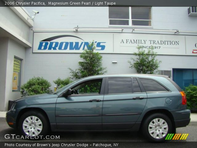 2006 Chrysler Pacifica  in Magnesium Green Pearl