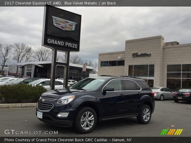 2017 Chevrolet Equinox LT AWD in Blue Velvet Metallic