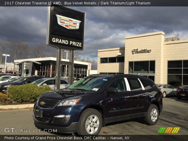 2017 Chevrolet Traverse LS AWD in Blue Velvet Metallic