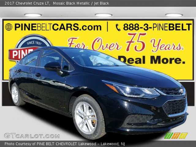 2017 Chevrolet Cruze LT in Mosaic Black Metallic