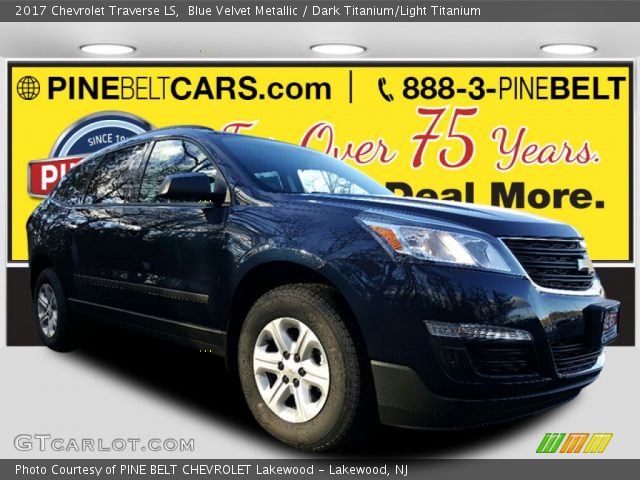 2017 Chevrolet Traverse LS in Blue Velvet Metallic