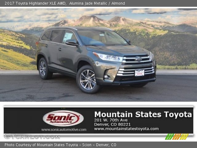 2017 Toyota Highlander XLE AWD in Alumina Jade Metallic