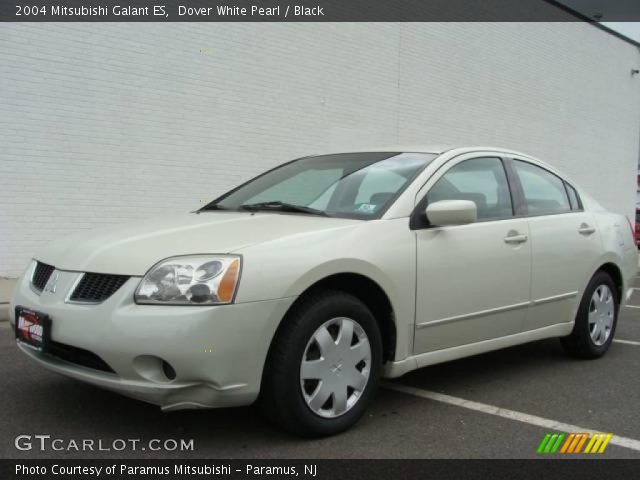 2004 Mitsubishi Galant ES in Dover White Pearl