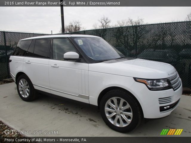 2016 Land Rover Range Rover HSE in Fuji White