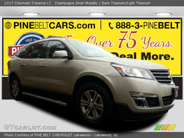 2017 Chevrolet Traverse LT in Champagne Silver Metallic