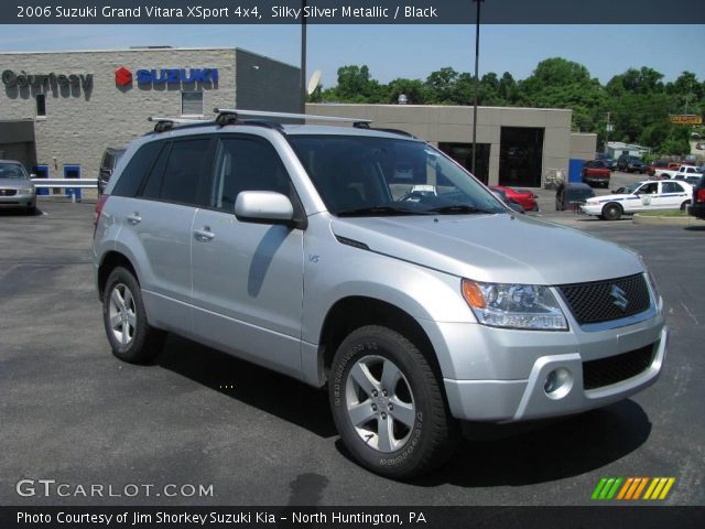 2006 Suzuki Grand Vitara XSport 4x4 in Silky Silver Metallic