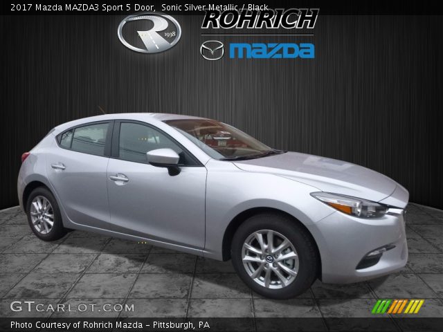 2017 Mazda MAZDA3 Sport 5 Door in Sonic Silver Metallic