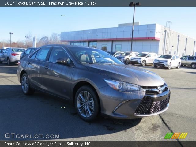 2017 Toyota Camry SE in Predawn Gray Mica