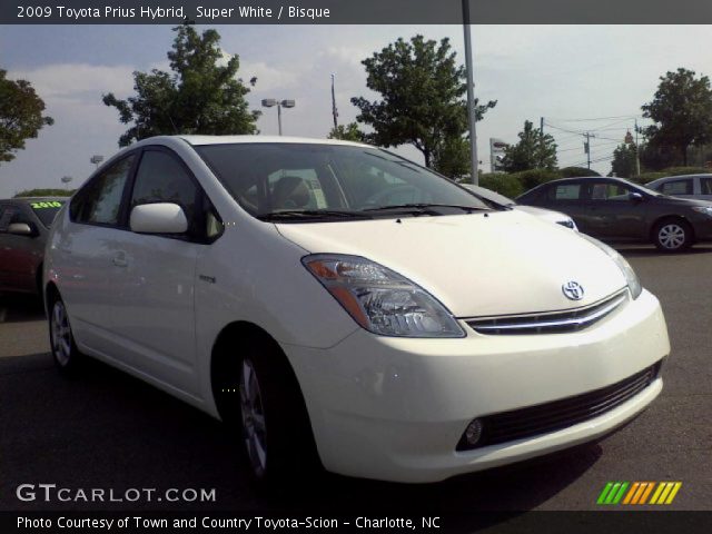 2009 Toyota Prius Hybrid in Super White
