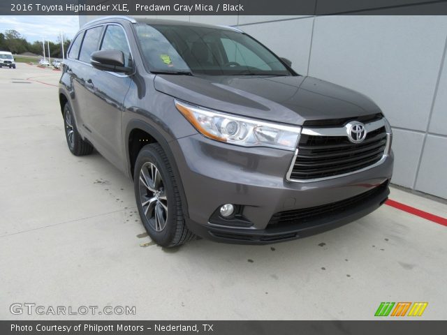 2016 Toyota Highlander XLE in Predawn Gray Mica