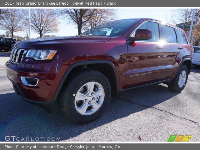 2017 Jeep Grand Cherokee Laredo in Velvet Red Pearl