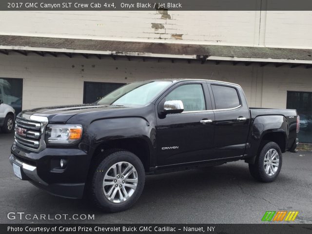 2017 GMC Canyon SLT Crew Cab 4x4 in Onyx Black