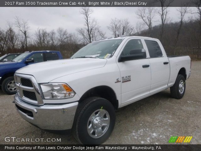 2017 Ram 3500 Tradesman Crew Cab 4x4 in Bright White