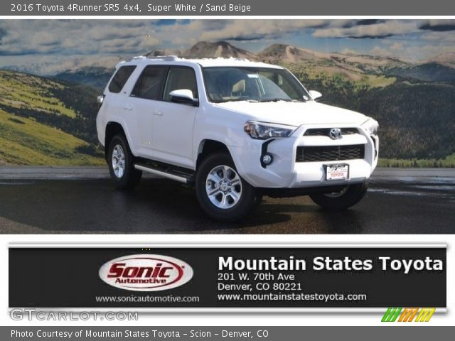 2016 Toyota 4Runner SR5 4x4 in Super White